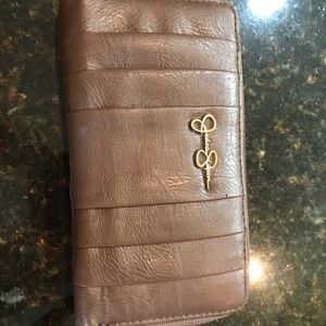 Brown Jessica Simpson wallet